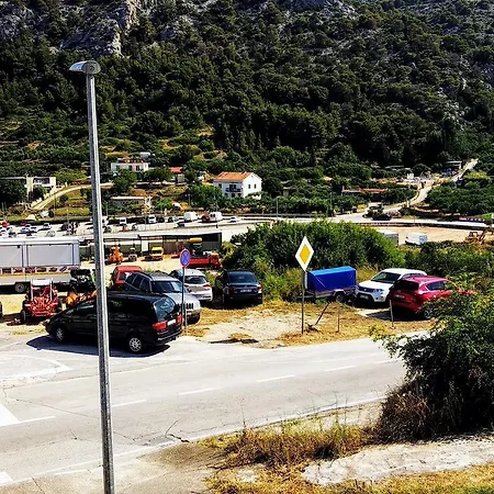 Appartamento Desa Petric
